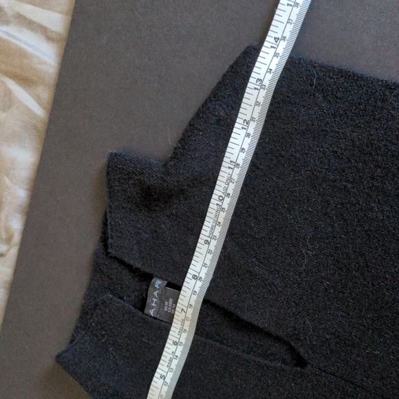 Tahari Tunic Sweater - Picture 8 of 11
